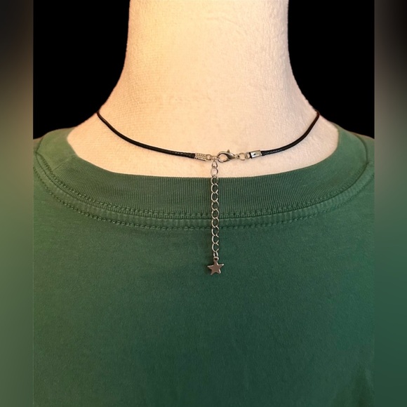 Gothic Cross Pendant on a Black Cord Necklace Victorian Retro Vintage Style New - Picture 8 of 9